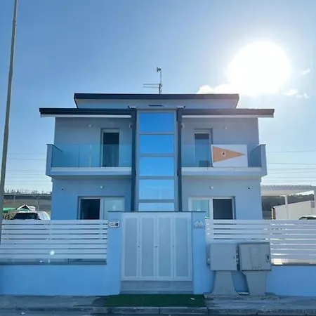 Holiday home Casa Fonte Mare Per Gruppi Marina di Montemarciano